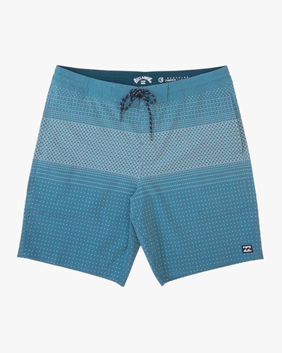 Billabong Tribong Lo Tide Boardshorts 17" Blankyt | HYJNEB-170