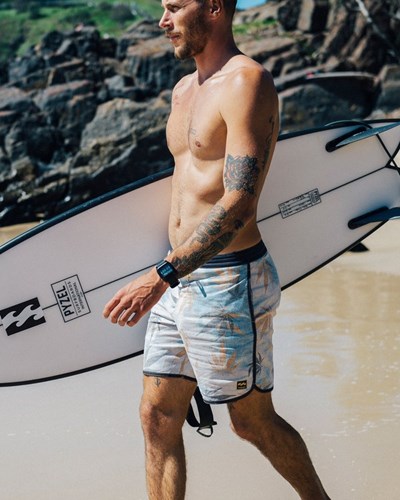Billabong Wrangler 73 Mull Leaf Lo Tides Boardshorts 17" Bleached | SWAKJM-984