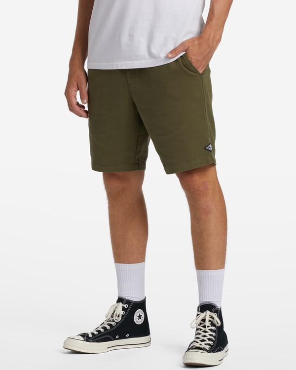 Billabong Beach Days Layback Twill Elastic Pasem Walkshorts 18.5