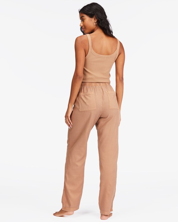 Billabong Beachy Keen Woven Pant Pretty Putty 1 | DYTHXW-740