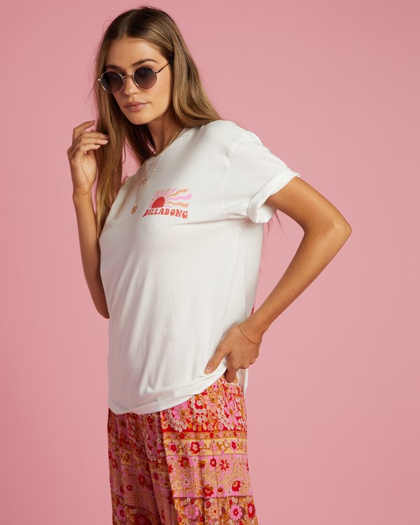 Billabong Happy To Be Here Grafická Boyfriend T-Shirt Salt Crystal | OFSPUV-124
