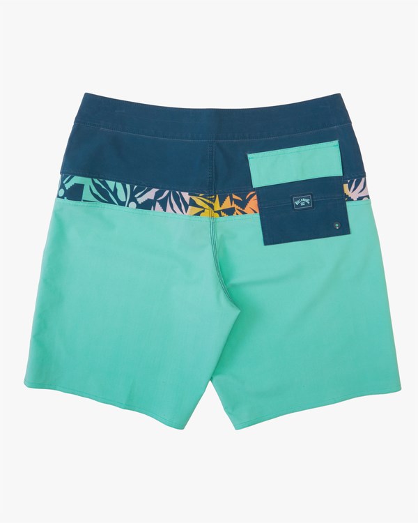 Billabong Momentum Pro Boardshorts 19
