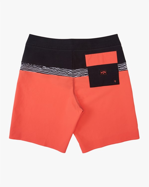 Billabong Momentum Pro Boardshorts 19