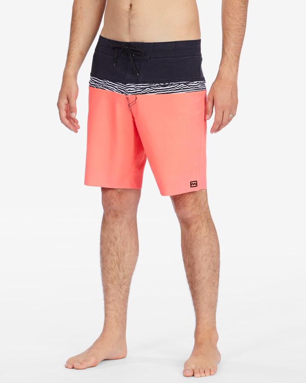 Billabong Momentum Pro Boardshorts 19