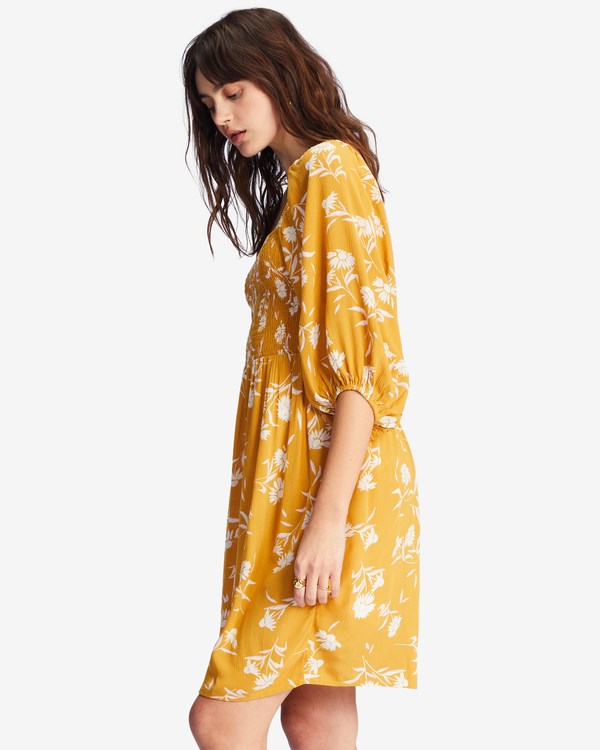 Billabong Paradise Days Mini Šaty Golden Spice | DEOKNG-421