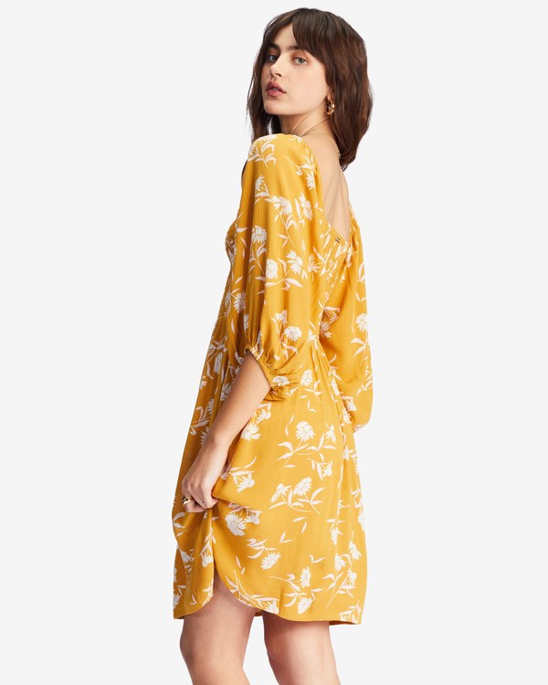 Billabong Paradise Days Mini Šaty Golden Spice | DEOKNG-421