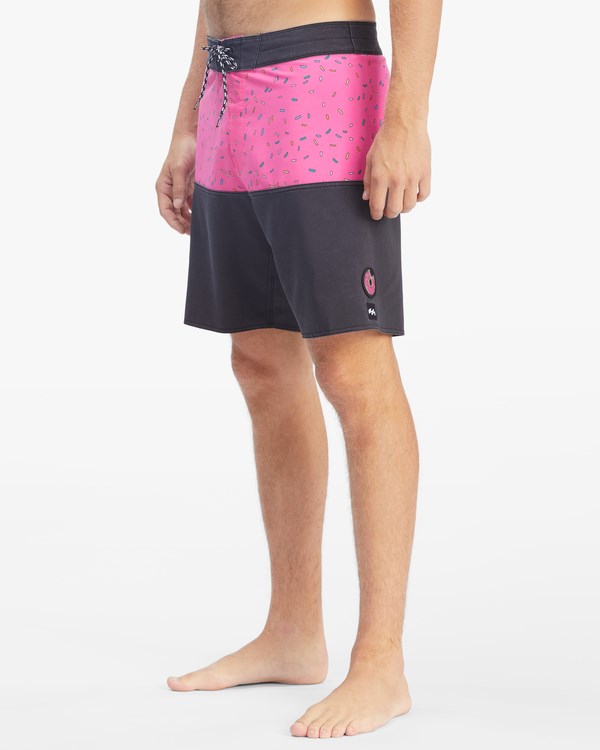 Billabong The Simpsons Donut Pro Boardshorts 19
